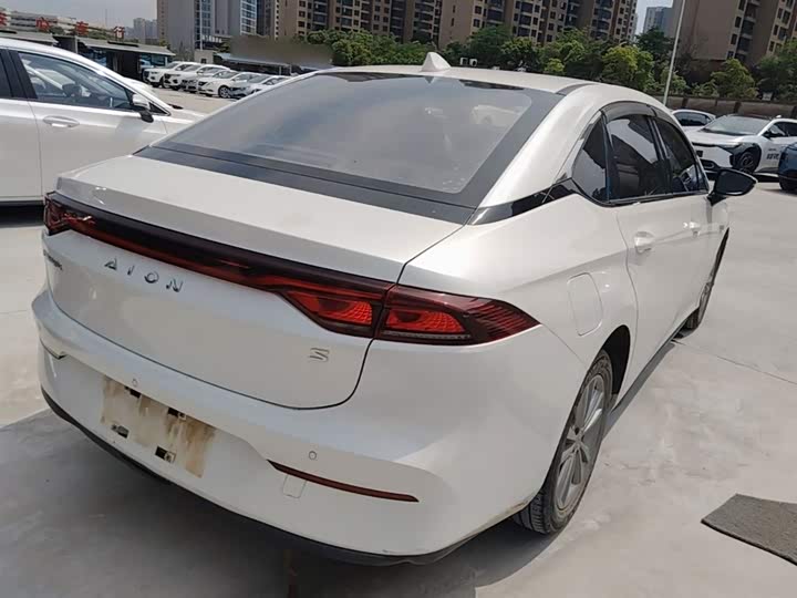 Фото 7 - GAC Aion S