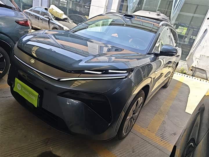 BYD Tang L 2025 2025款 DM 175KM无人机玩家版
