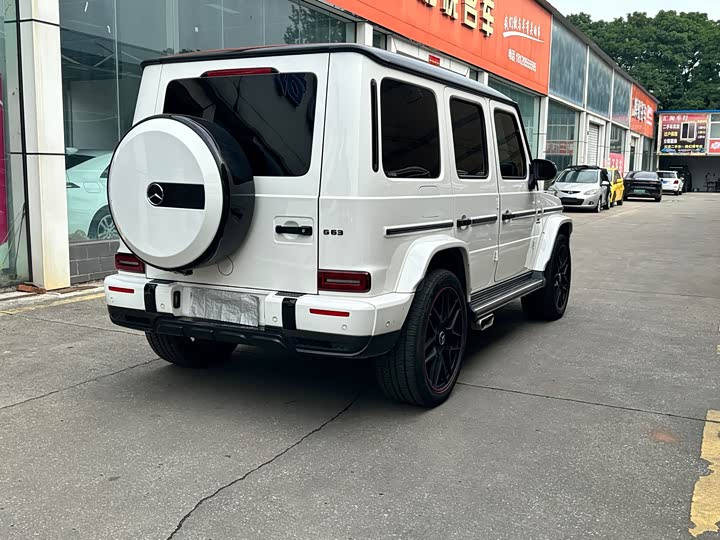 Фото 4 - Mercedes-Benz G-Class