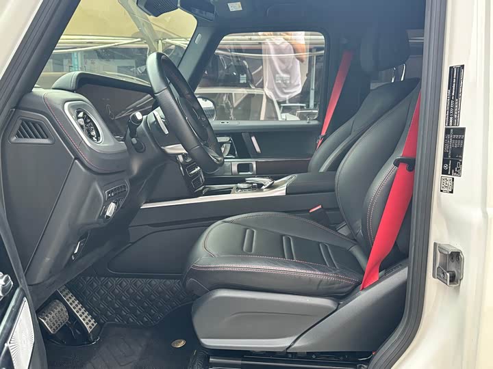 Фото 8 - Mercedes-Benz G-Class
