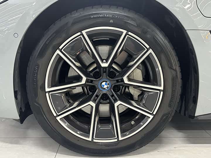BMW i4 2022 2022款 eDrive40
