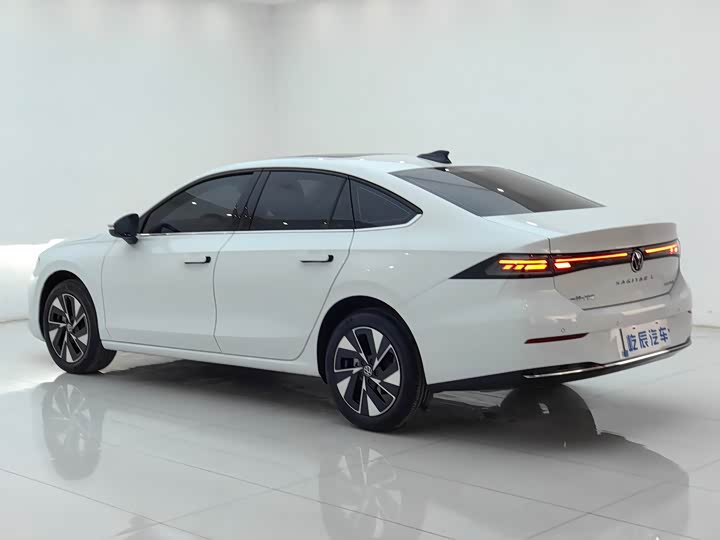 Volkswagen Sagitar L 2026 2026款 L 300TSI DSG 精英型