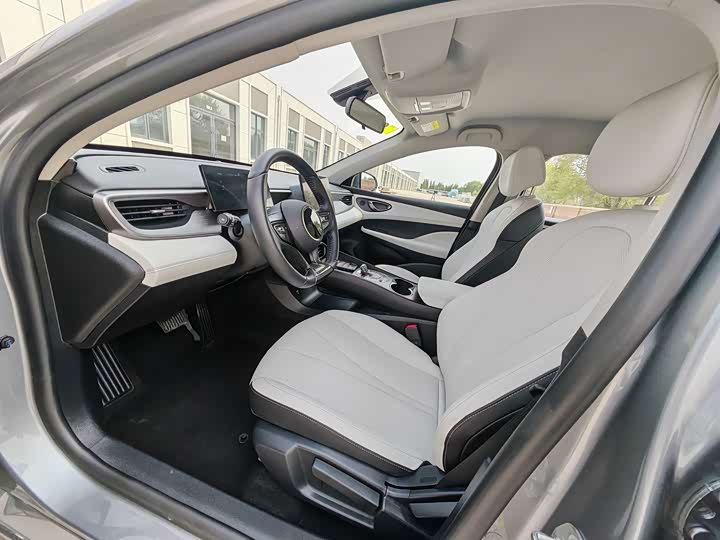 BYD Seal 05 DM-i Hybrid 2025 2025款 DM-i 智驾版 55KM豪华型