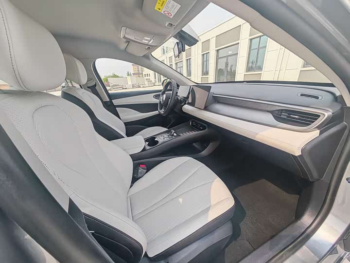 BYD Seal 05 DM-i Hybrid 2025 2025款 DM-i 智驾版 55KM豪华型