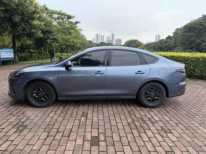 BYD Seal 05 DM-i Hybrid 2025 2025款 DM-i 智驾版 55KM豪华型