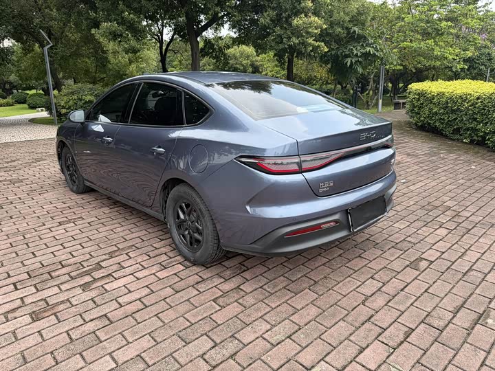 BYD Seal 05 DM-i Hybrid 2025 2025款 DM-i 智驾版 55KM豪华型