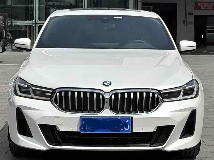 Фото 3 - BMW 6 Series GT