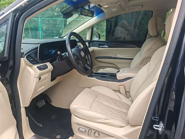 Buick GL8 ES 2023 2023款 ES陆尊 豪华型