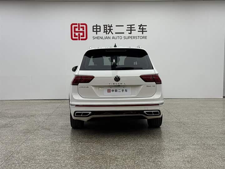 Фото 2 - Volkswagen Tiguan L Pro