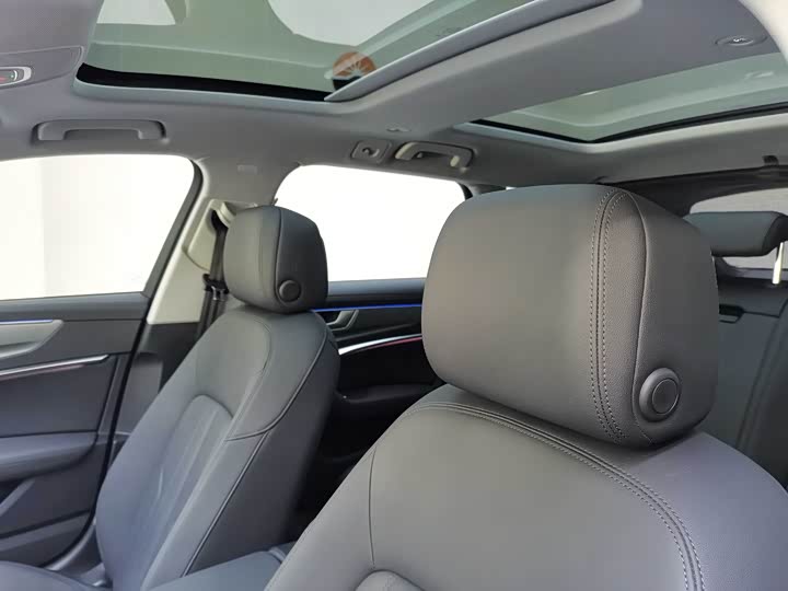 Audi A6 2022 2022款 allroad quattro 探索家 55 TFSI 尊享越野型