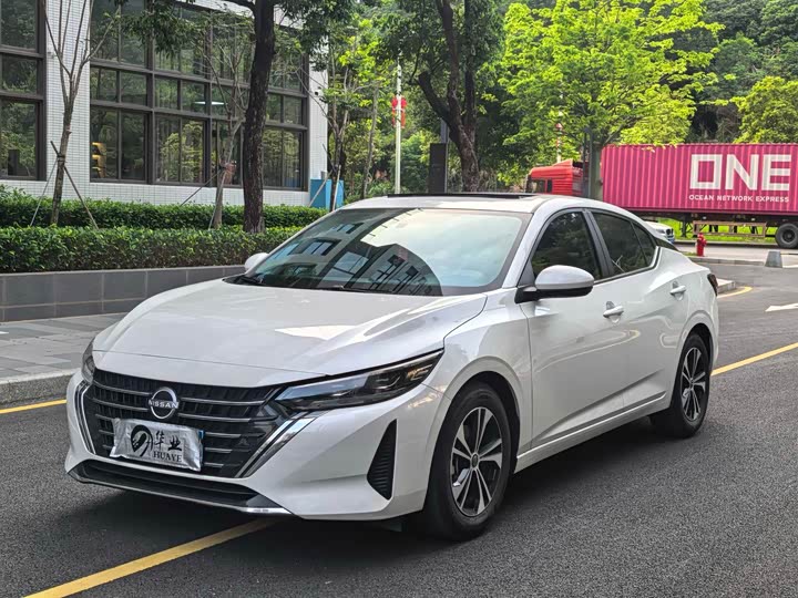 Photo 1 - Nissan Sylphy