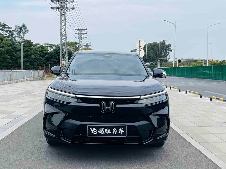 Фото 2 - Honda Breeze