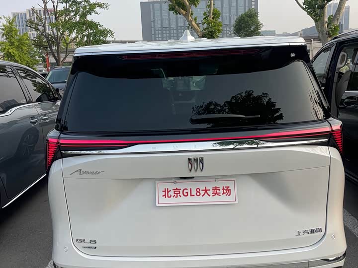 2026 Buick GL8 Hybrid