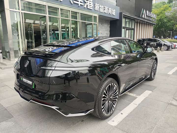 Avatr 12 2026 2026款 Ultra 纯电版四驱