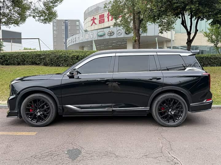 GAC Trumpchi GS8 2022 2022款 领航系列 2.0TGDI 两驱豪华智联版（七座）