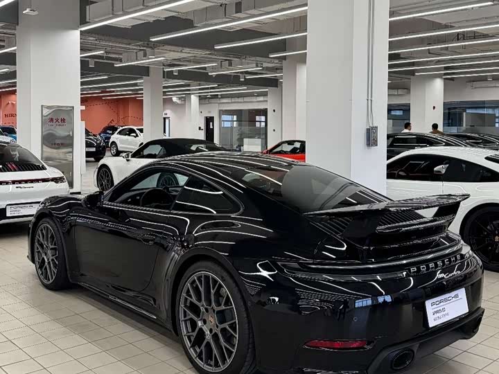 Porsche 911 2025 2025款 Carrera 3.0T