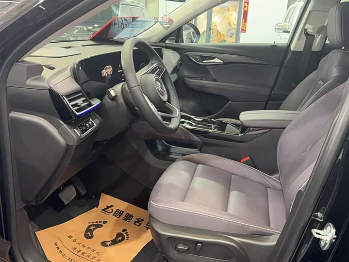Buick Envision Plus 2026 2026款 昂科威Plus 28T 四驱白金版