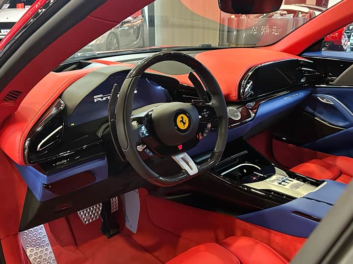 Ferrari Purosangue 2023 2023款 6.5L V12