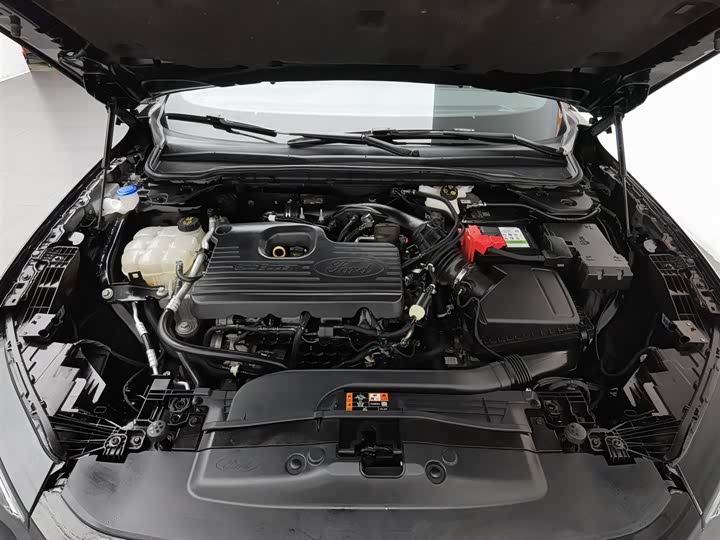 Ford Mondeo Sport (Evos) 2022 2022款 EcoBoost 245 运动版