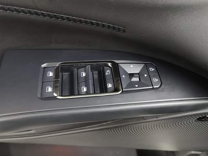 Ford Mondeo Sport (Evos) 2022 2022款 EcoBoost 245 运动版