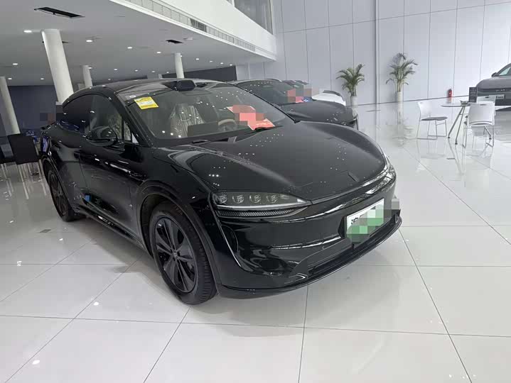 2026 Luxeed R7