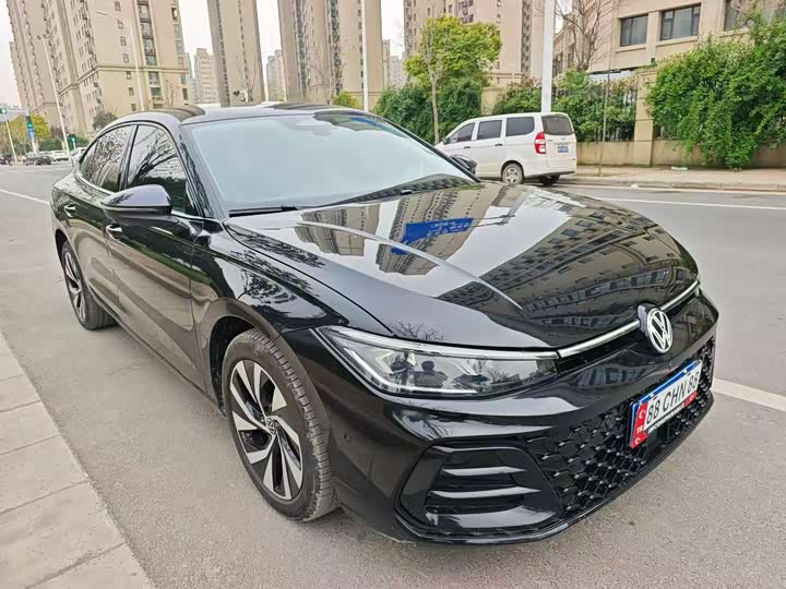Фото 3 - Volkswagen Passat