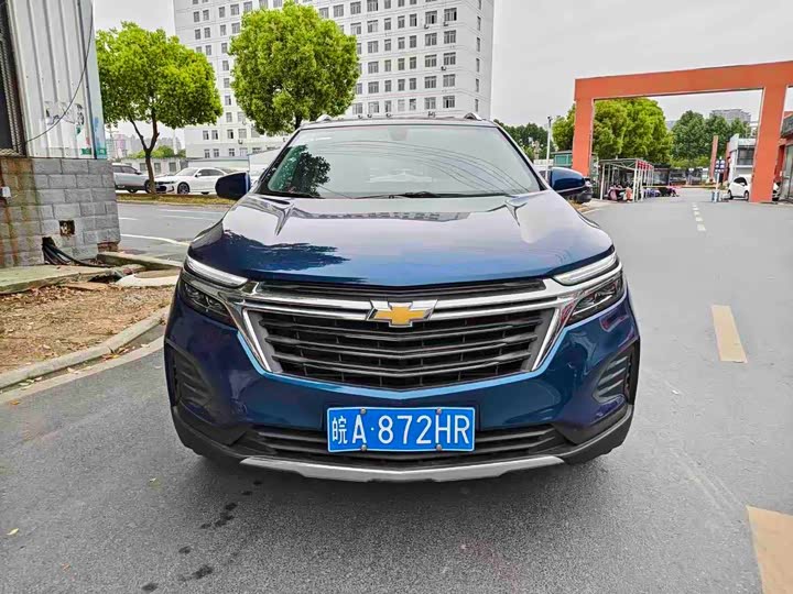 Фото 2 - Chevrolet Equinox