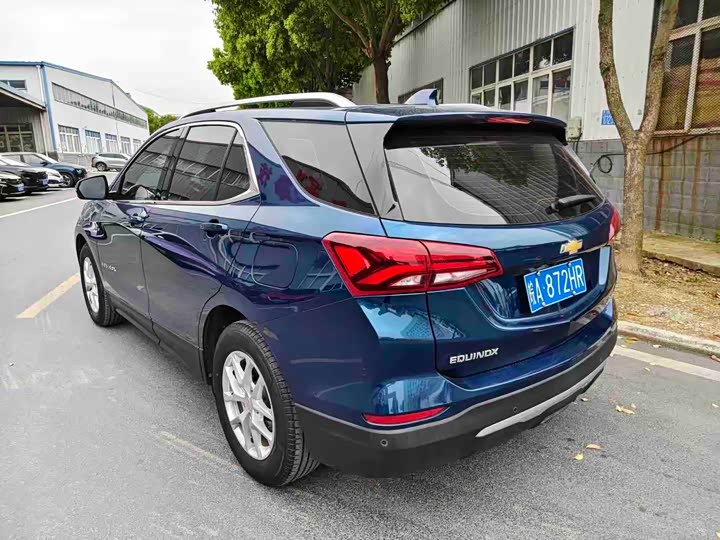 Фото 3 - Chevrolet Equinox
