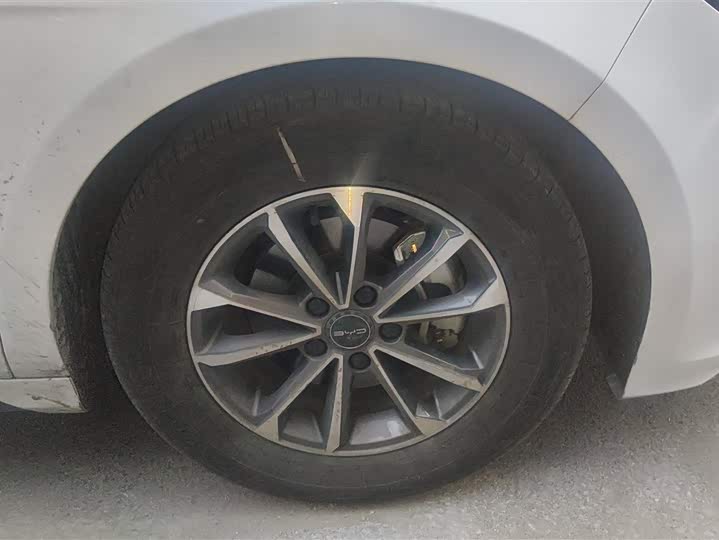 BYD Destroyer 05 2024 2024款 荣耀版 DM-i 55KM 豪华型