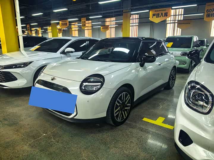 Фото 1 - Mini Cooper