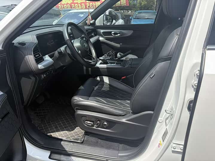 Фото 5 - GAC Trumpchi GS8