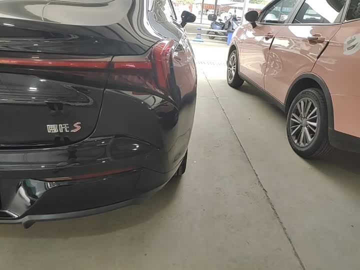 Hozon S 2024 2024款 纯电 520km 后驱Lite版