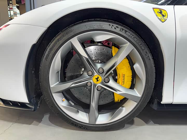 Ferrari SF90 2021 2021款 3.9T V8 Spider