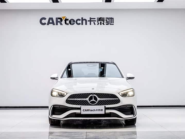 Photo 1 - Mercedes-Benz C-Class Hybrid
