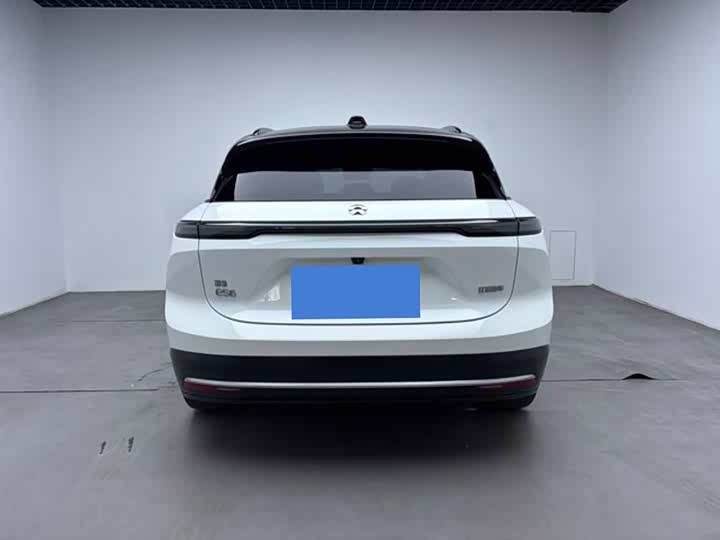 Фото 4 - Nio ES6