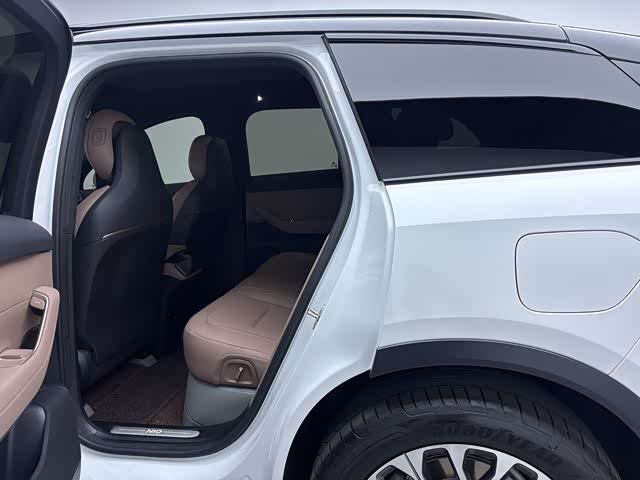 Фото 9 - Nio ES6