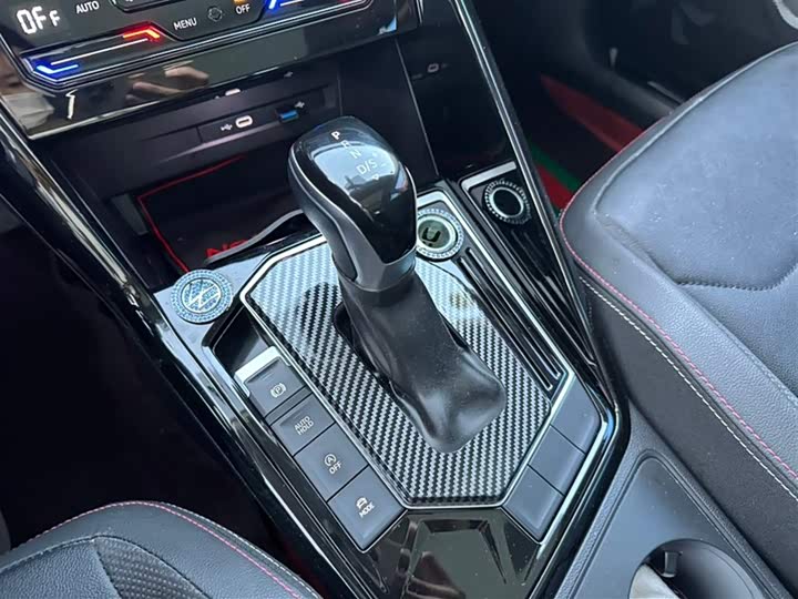 Volkswagen Tayron 2021 2021款 330TSI 两驱3周年限量版