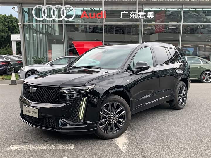 2025 Cadillac XT6