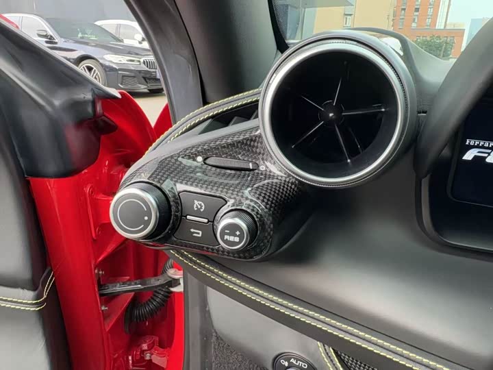 Ferrari F8 2019 2019款 Tributo 3.9T V8