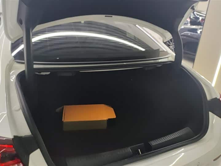 Фото 4 - Mercedes-Benz CLA-Class