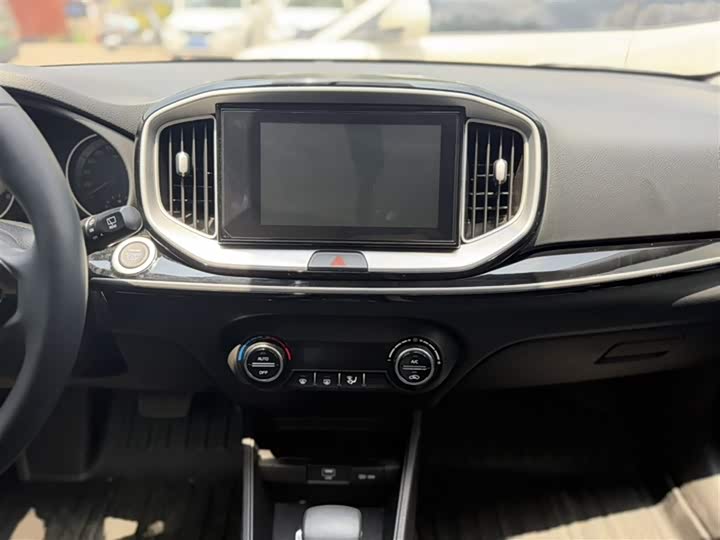 2026 Kia KX1