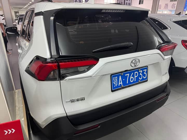 Toyota RAV4 2021 2021款 2.0L CVT两驱都市版