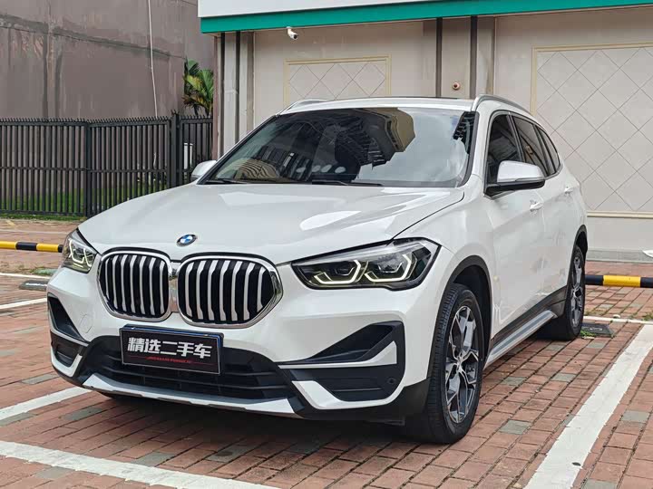 Фото 1 - BMW X1