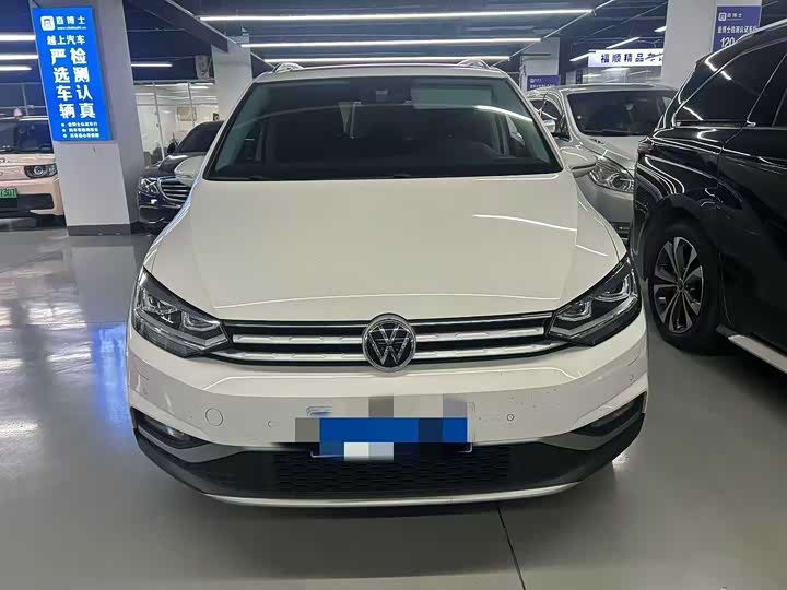 2022 Volkswagen Touran L