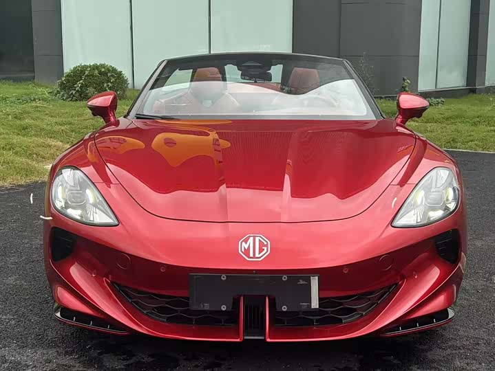 MG Motor Cyberster 2024 2024款 520km 传奇四驱版