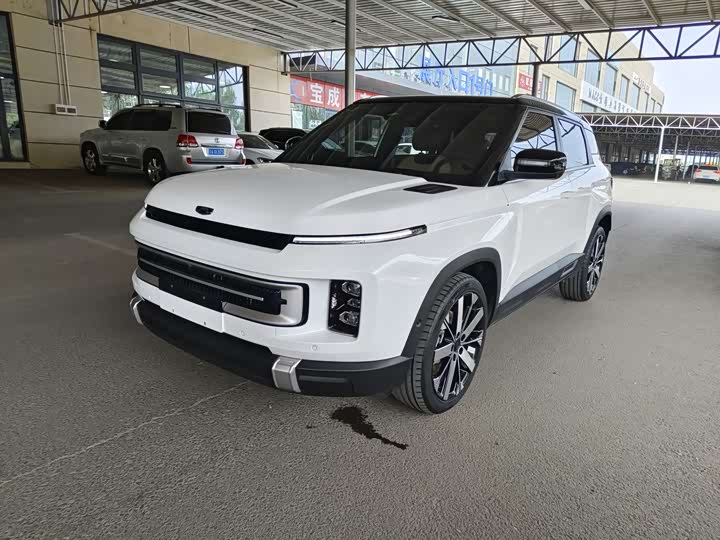 2023 Geely Icon