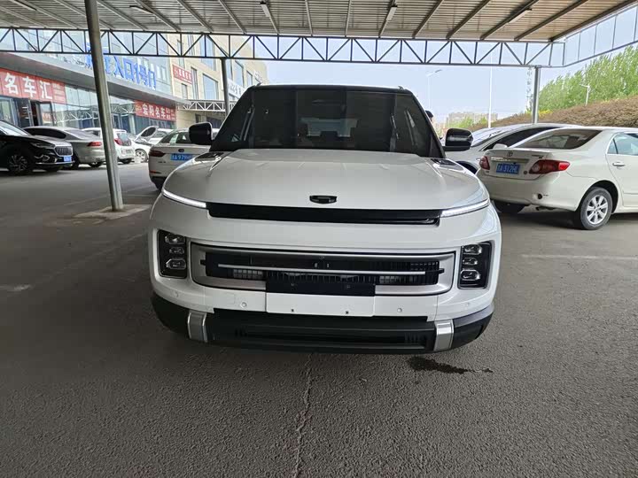 2023 Geely Icon