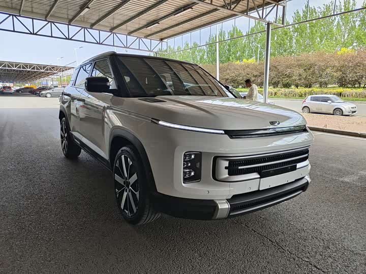2023 Geely Icon