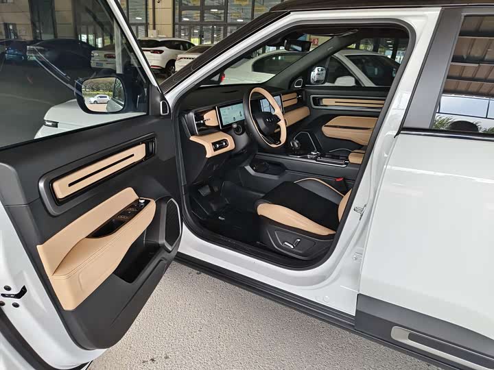 Geely Icon 2023 2023款 1.5TD 巧克力醇臻版
