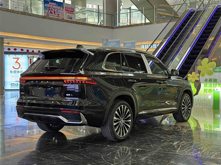 Фото 4 - Geely Monjaro